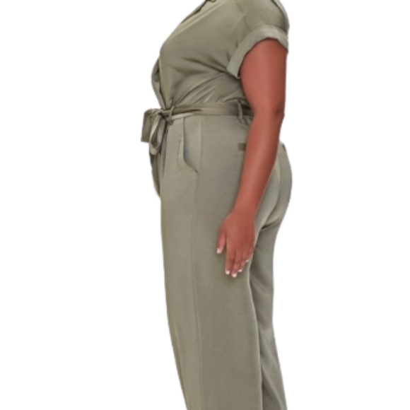 OLIVE GREEN SATIN ☆ COLLAR NECK ☆ JUMPSUIT ☆ NWT - Picture 6 of 9